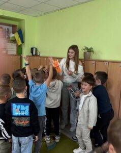 Майбутні вчителі під час практики